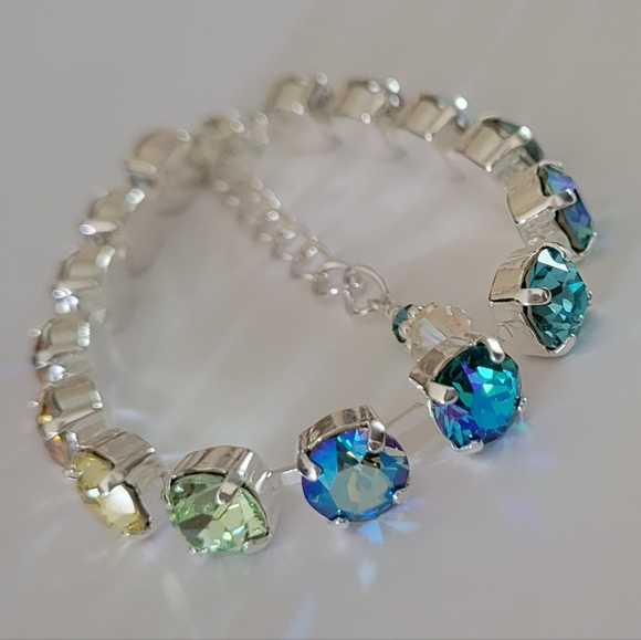 Austrian Crystal Tennis Bracelet in Silver - Picture 5 of 8